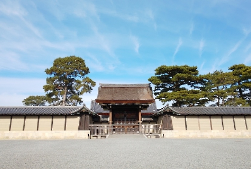 京都御所南にある京町家旅館 ちよせ 京都市中央区 丸太町駅徒歩1分 グループやご家族での長期滞在に便利な1棟貸し切り古民家ホテル 京町家 ちよせ